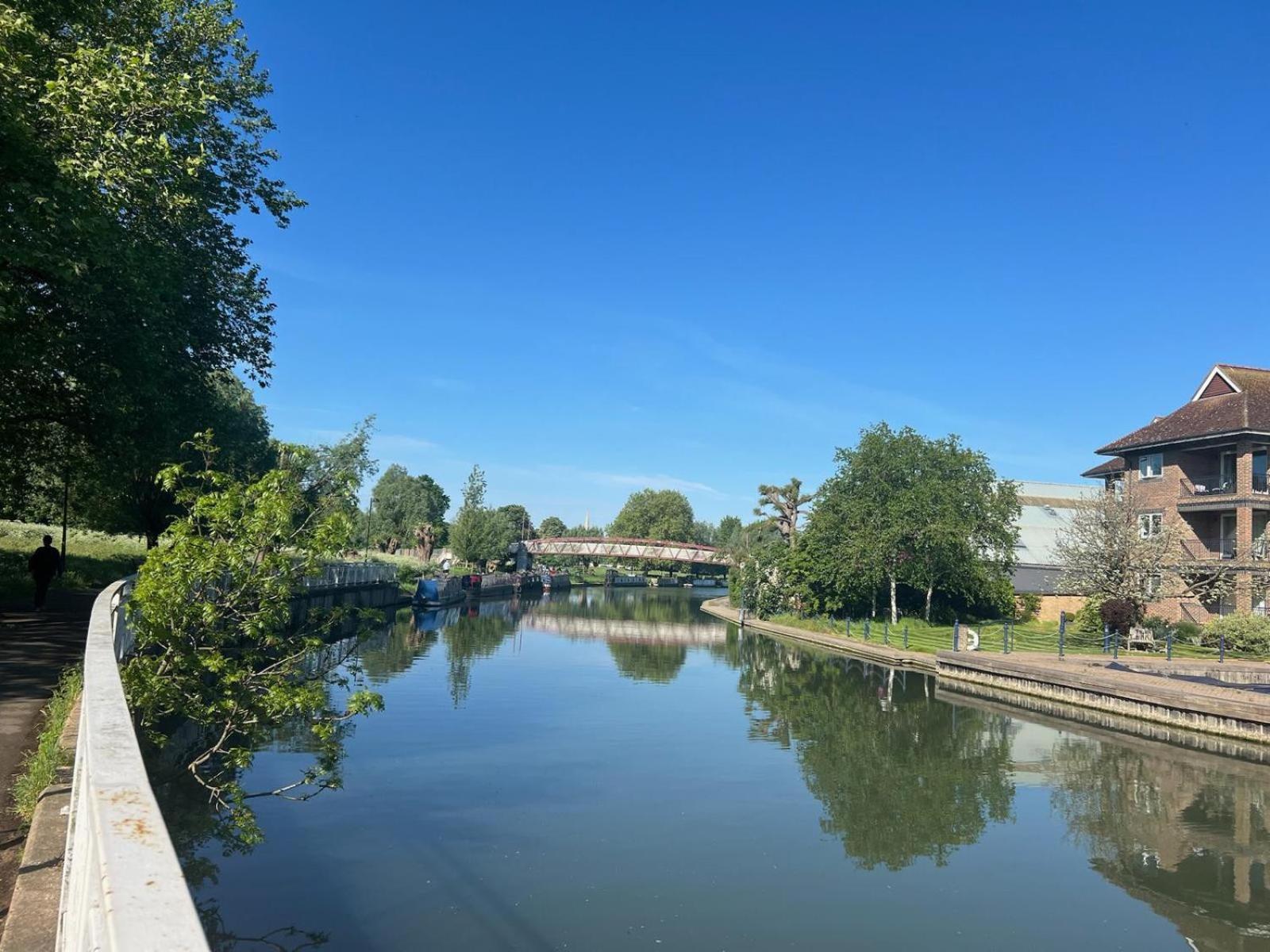 City Centre, Sleeps 7, Stunning Views & Parking, Interconnected Rooms Long Stay Work Contractor Leisure, Diamond Penthouse Cambridge  Luaran gambar