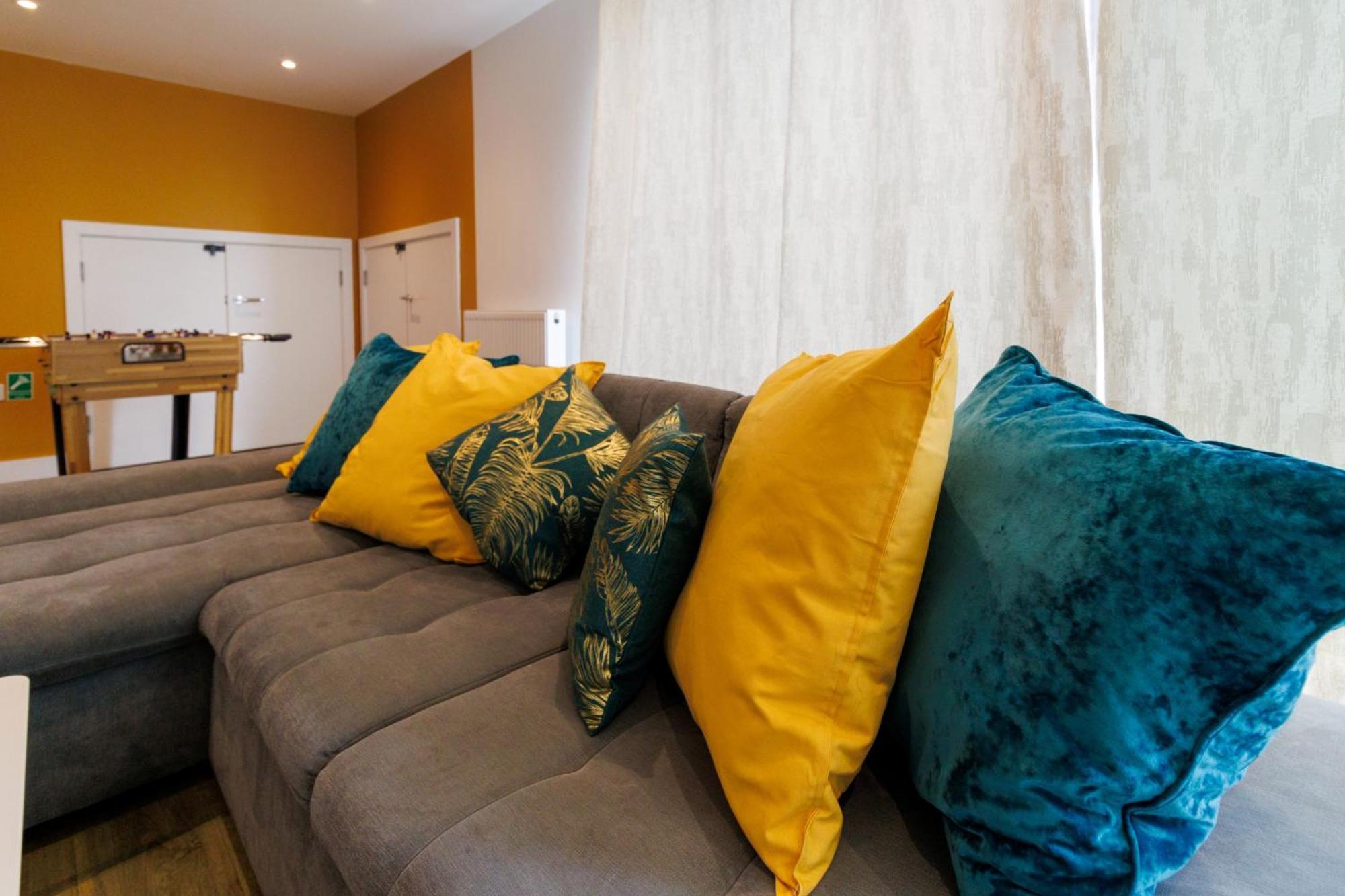 City Centre, Sleeps 7, Stunning Views & Parking, Interconnected Rooms Long Stay Work Contractor Leisure, Diamond Penthouse Cambridge  Luaran gambar