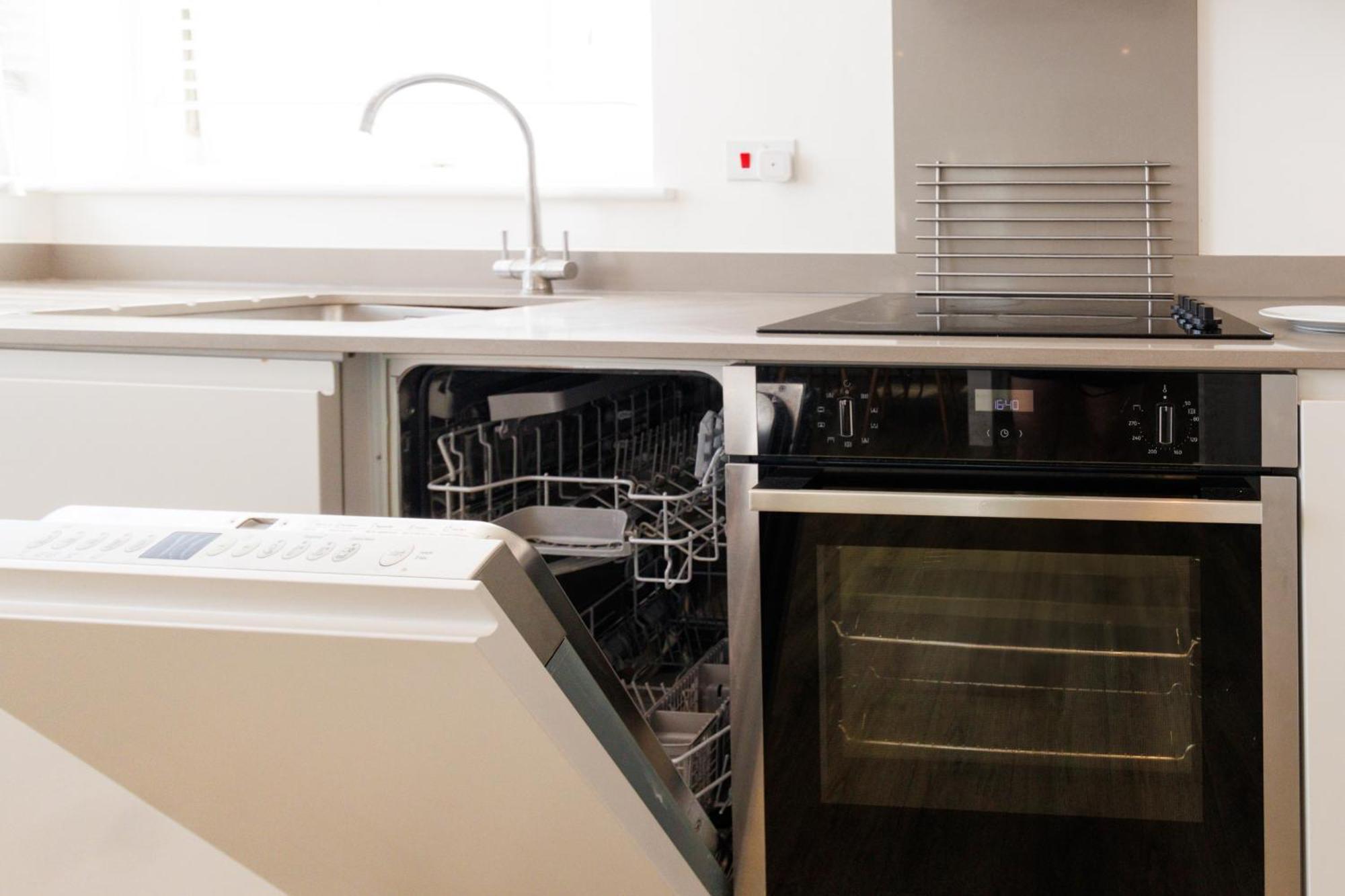 City Centre, Sleeps 7, Stunning Views & Parking, Interconnected Rooms Long Stay Work Contractor Leisure, Diamond Penthouse Cambridge  Luaran gambar