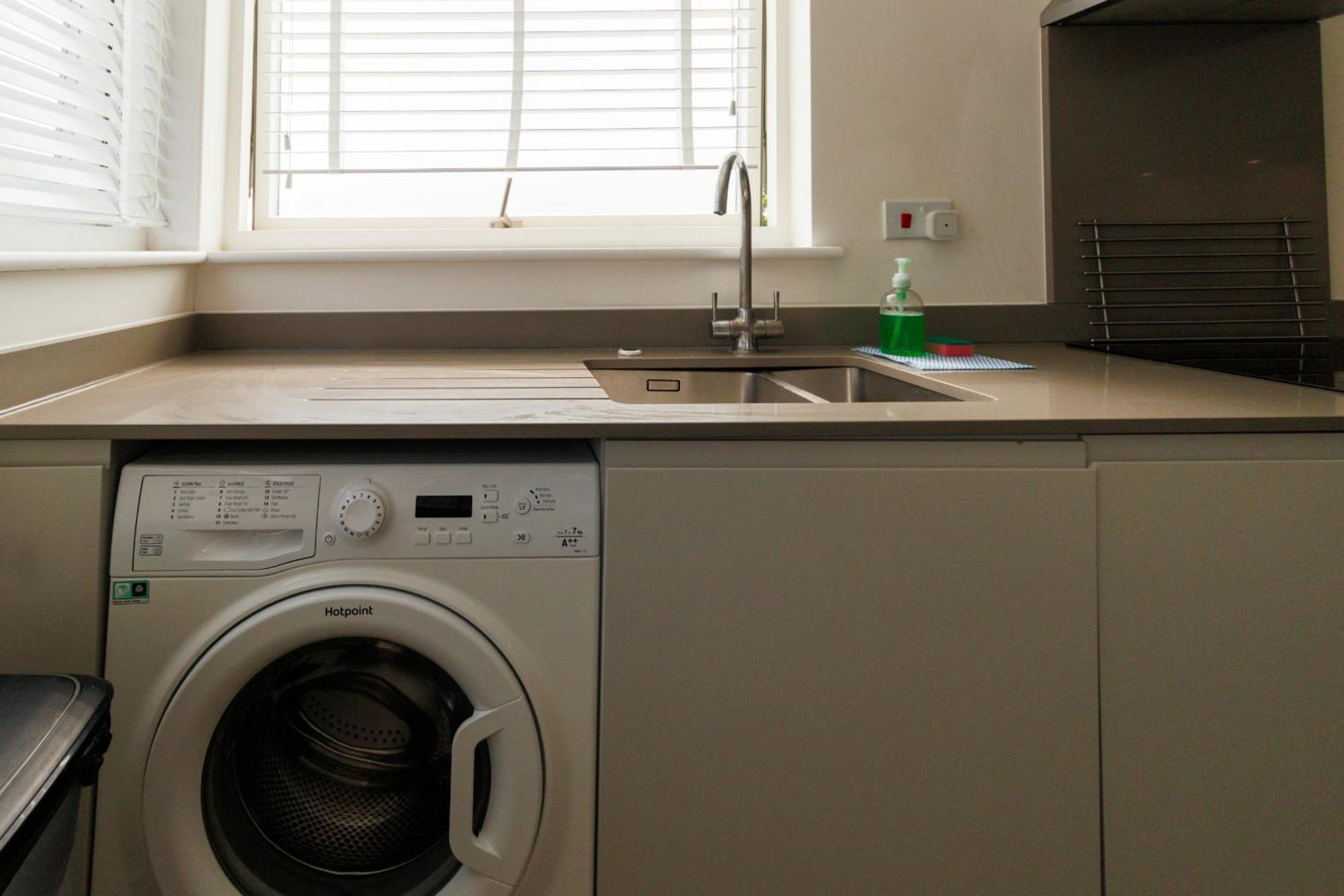 City Centre, Sleeps 7, Stunning Views & Parking, Interconnected Rooms Long Stay Work Contractor Leisure, Diamond Penthouse Cambridge  Luaran gambar