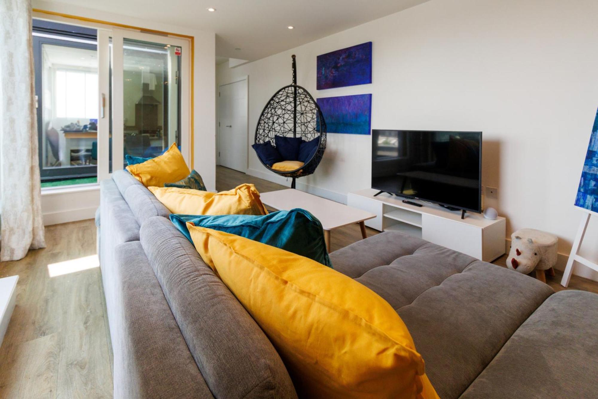City Centre, Sleeps 7, Stunning Views & Parking, Interconnected Rooms Long Stay Work Contractor Leisure, Diamond Penthouse Cambridge  Luaran gambar