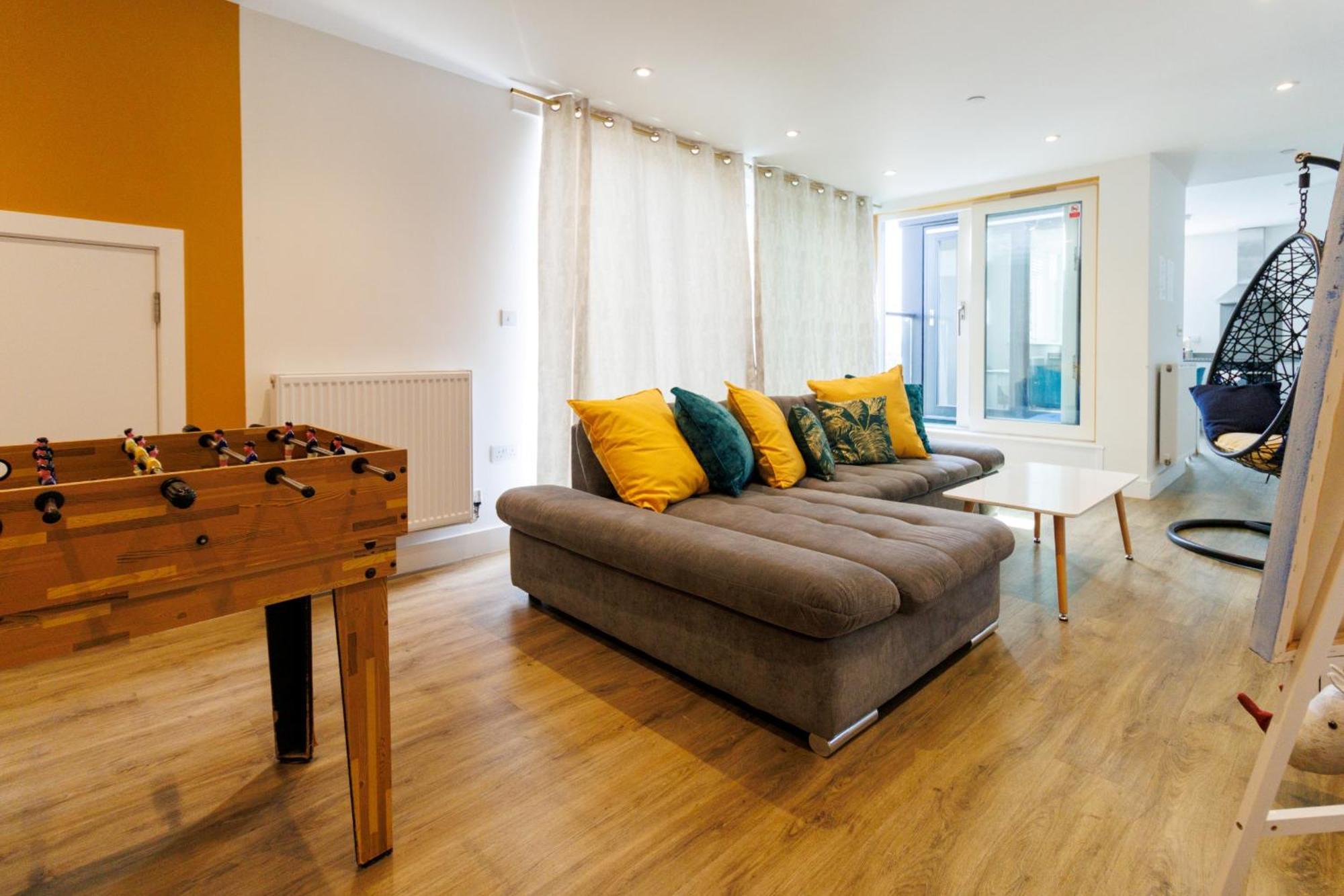 City Centre, Sleeps 7, Stunning Views & Parking, Interconnected Rooms Long Stay Work Contractor Leisure, Diamond Penthouse Cambridge  Luaran gambar