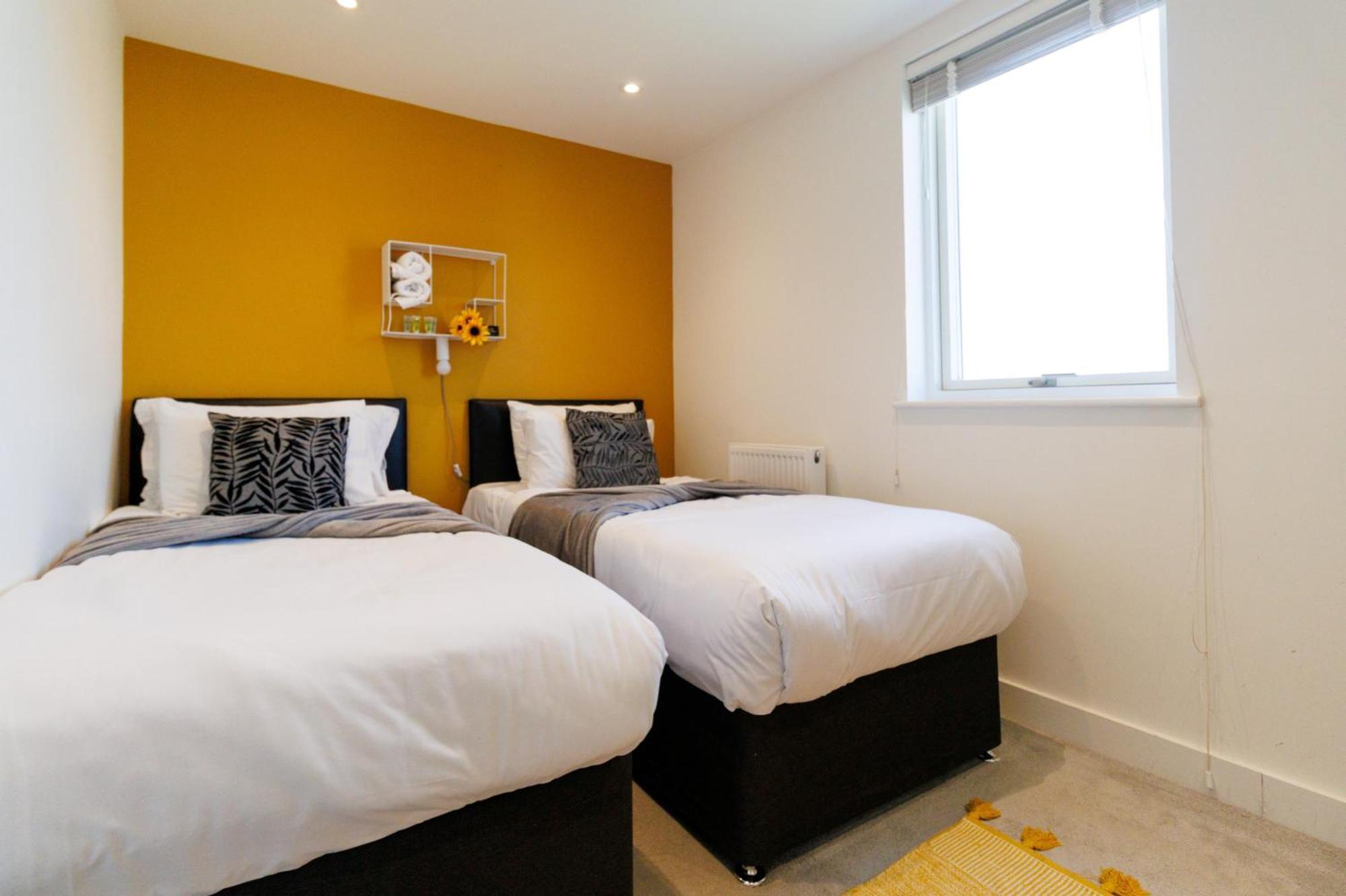 City Centre, Sleeps 7, Stunning Views & Parking, Interconnected Rooms Long Stay Work Contractor Leisure, Diamond Penthouse Cambridge  Luaran gambar